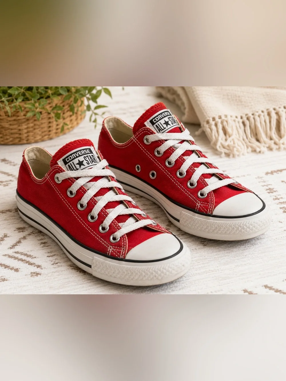Converse Chuck Taylor All Star Red Low Top Sneakers Youth Size 13 Unisex